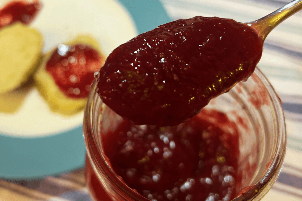 Vanilla Bourbon Peach Refrigerator Jam