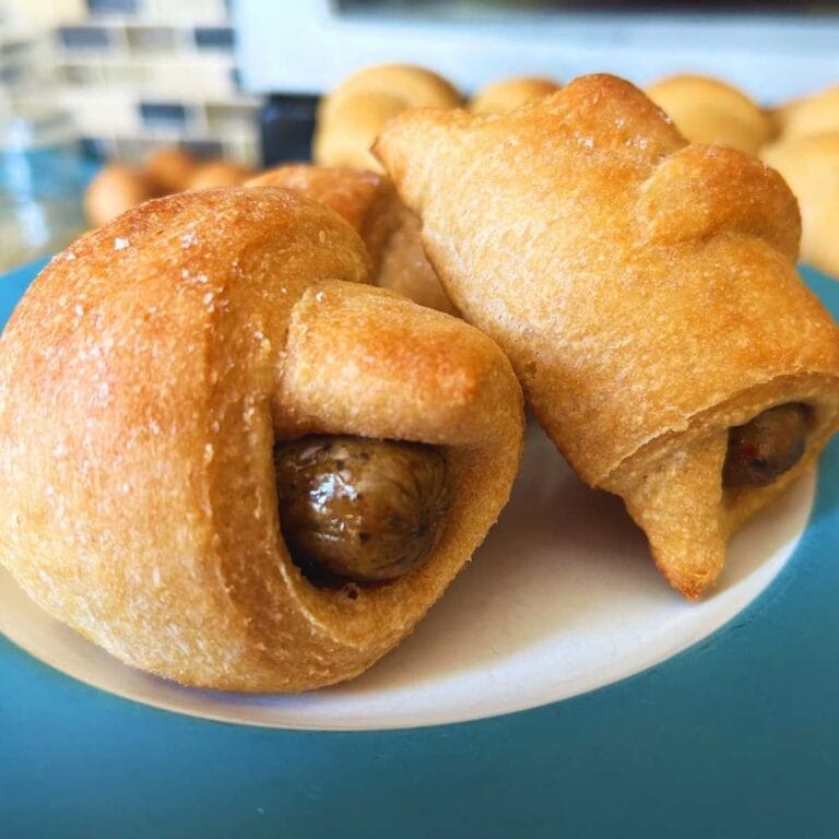 pigs in a blanket featured image